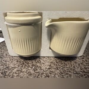 Magenta Cream Kitchen Tool Set